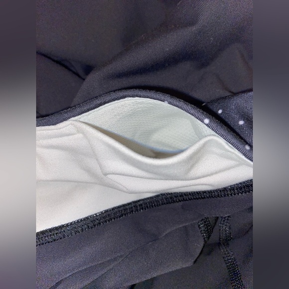 Women’s LULULEMON ATHLETICA Up The Pace Crop Black legging size 8 - Picture 9 of 14